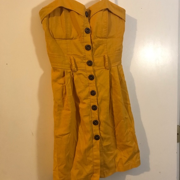 Golden yellow dress - Picture 1 of 2